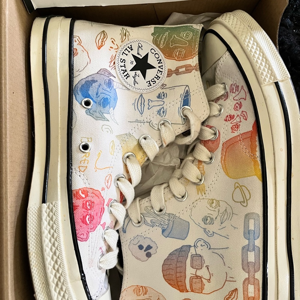 Converse Chuck 70 Artist Series Multicolor High-Top Sneakers Men’s 8, Women’s 10 - Picture 2 of 8